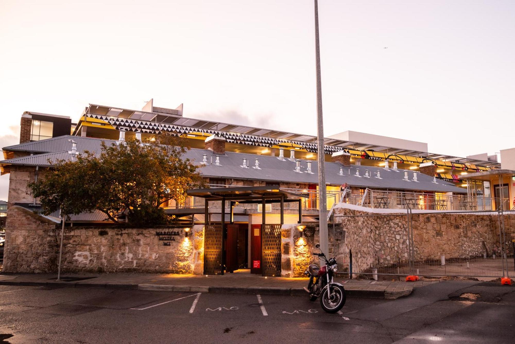 פרמנטל Warders Hotel By Garde מראה חיצוני תמונה